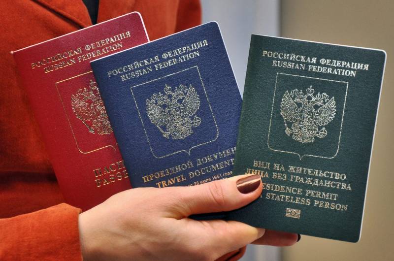 Правила получения ВНЖ в России: кто имеет право и какие документы необходимы